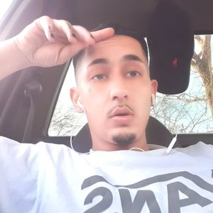 Meet your Posher, Emanuel